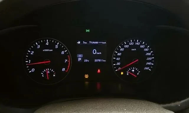 Kia Stinger 2.0T 2WD  - изображение 7