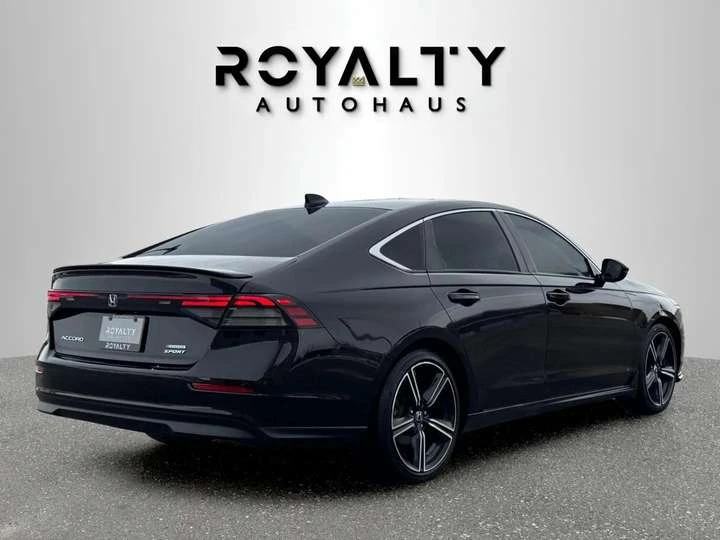 Honda Accord Hybrid Sport HondaSense CarPlay - изображение 3