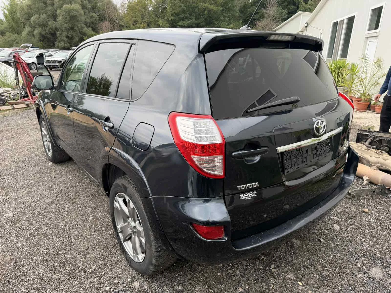 Toyota Rav4 2. 2 D-4D (150 к. с. ), 4x4  НА ЧАСТИ, снимка 5 - Автомобили и джипове - 52982285