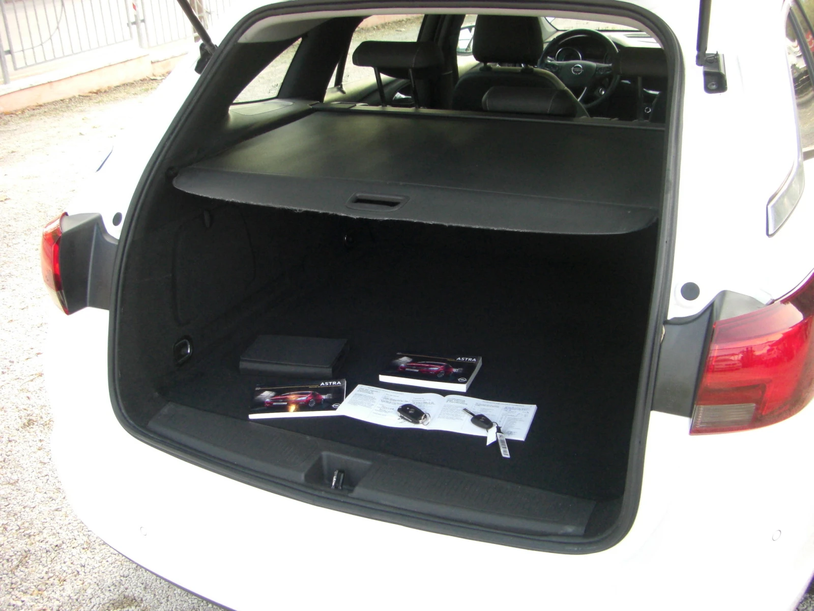 Opel Astra 1.6cdti COSMO NAVI EURO 6+  | Mobile.bg — изображение 16