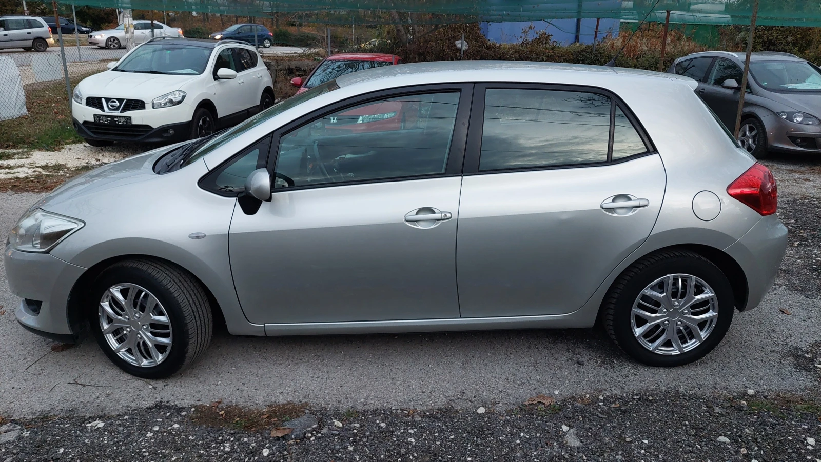 Toyota Auris 1.6 VVT-I - изображение 5