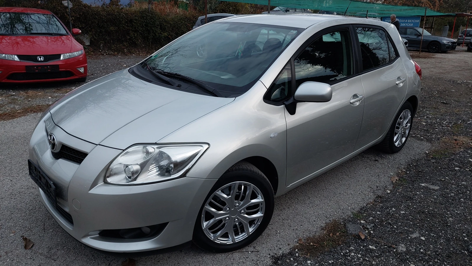 Toyota Auris 1.6 VVT-I - изображение 2