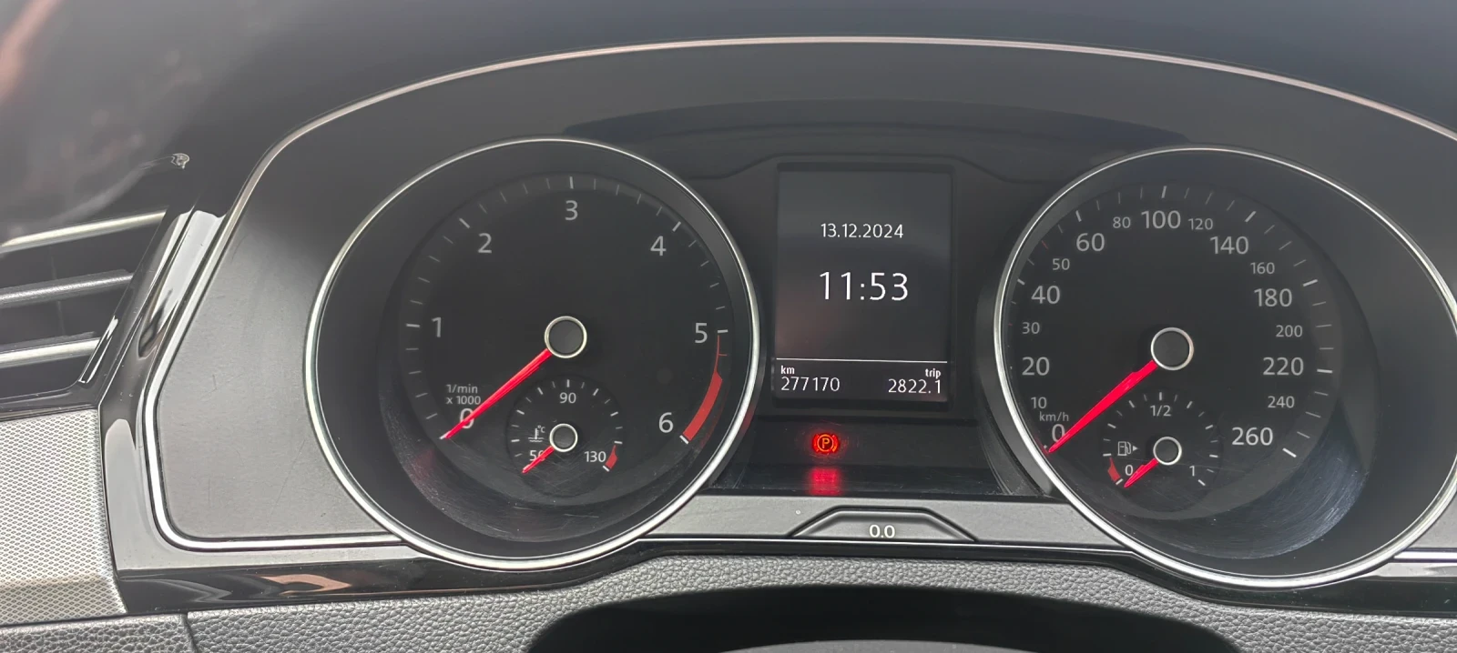 VW Passat 2.0 TDi  bluemoton 2015 190к.с  DSG EURO 6 Distro. - изображение 9