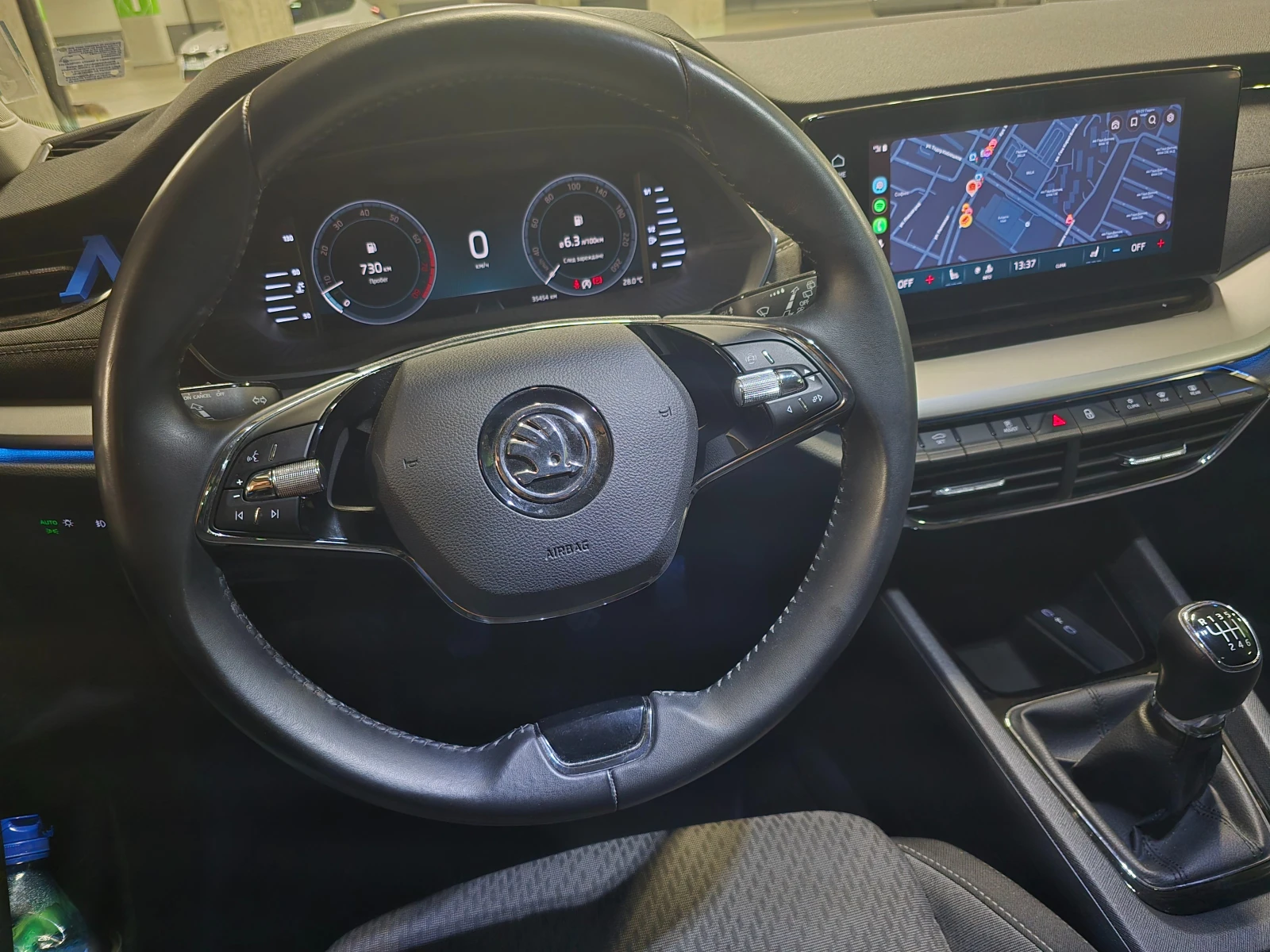 Skoda Octavia Style Edition 1.5 TSI - изображение 10