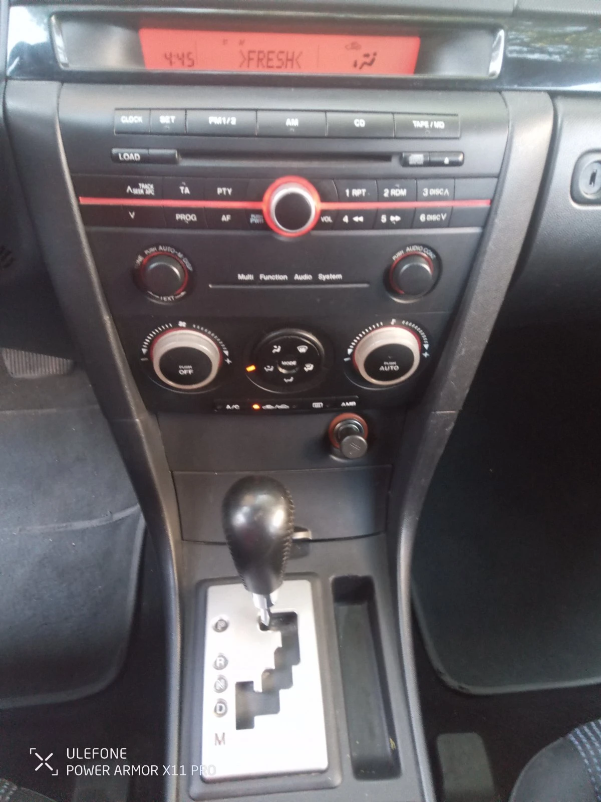 Mazda 3  - изображение 8
