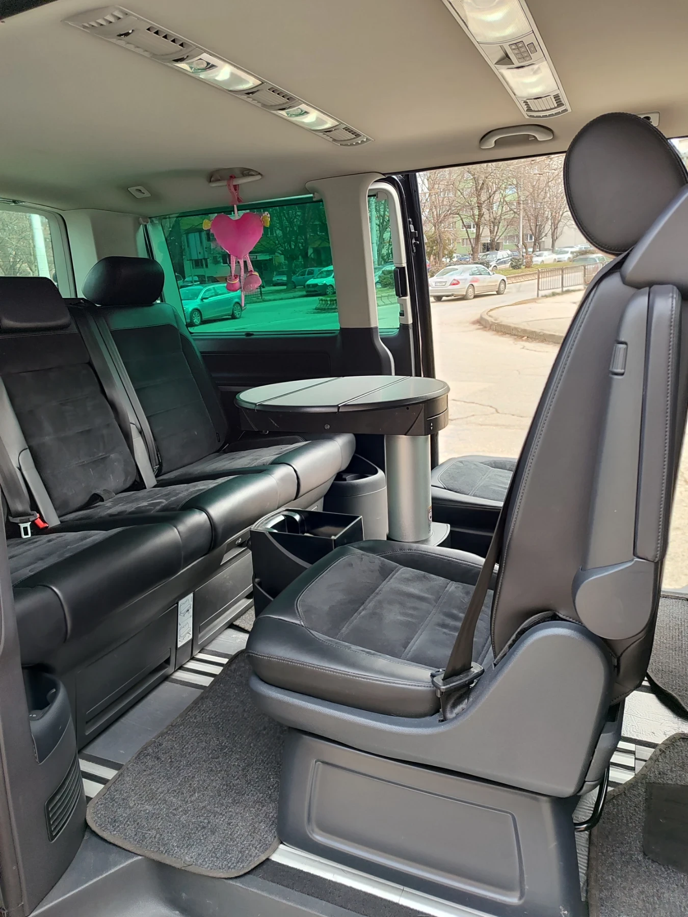 VW Multivan  - изображение 9