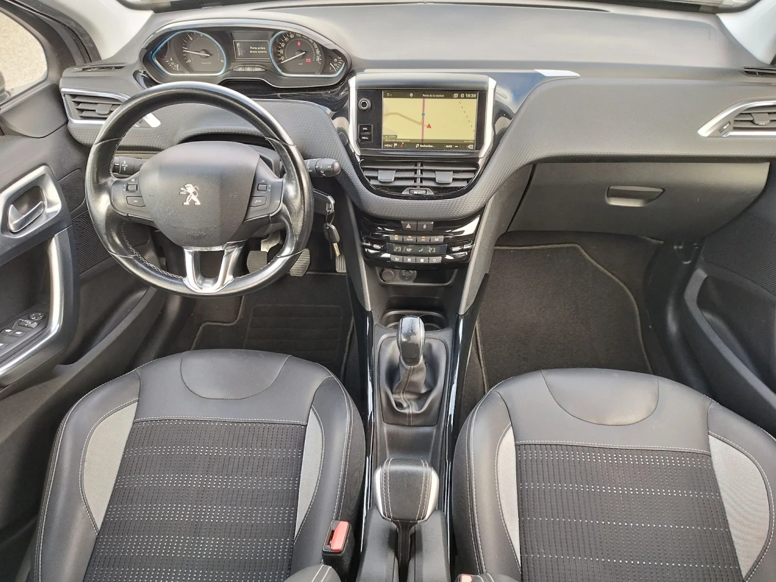 Peugeot 2008 1.6HDI 100. | Mobile.bg   11