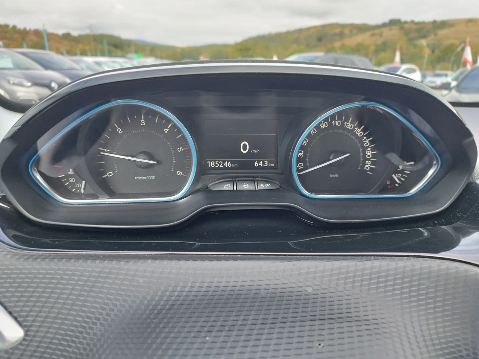 Peugeot 2008 1.6HDI 100. | Mobile.bg   17