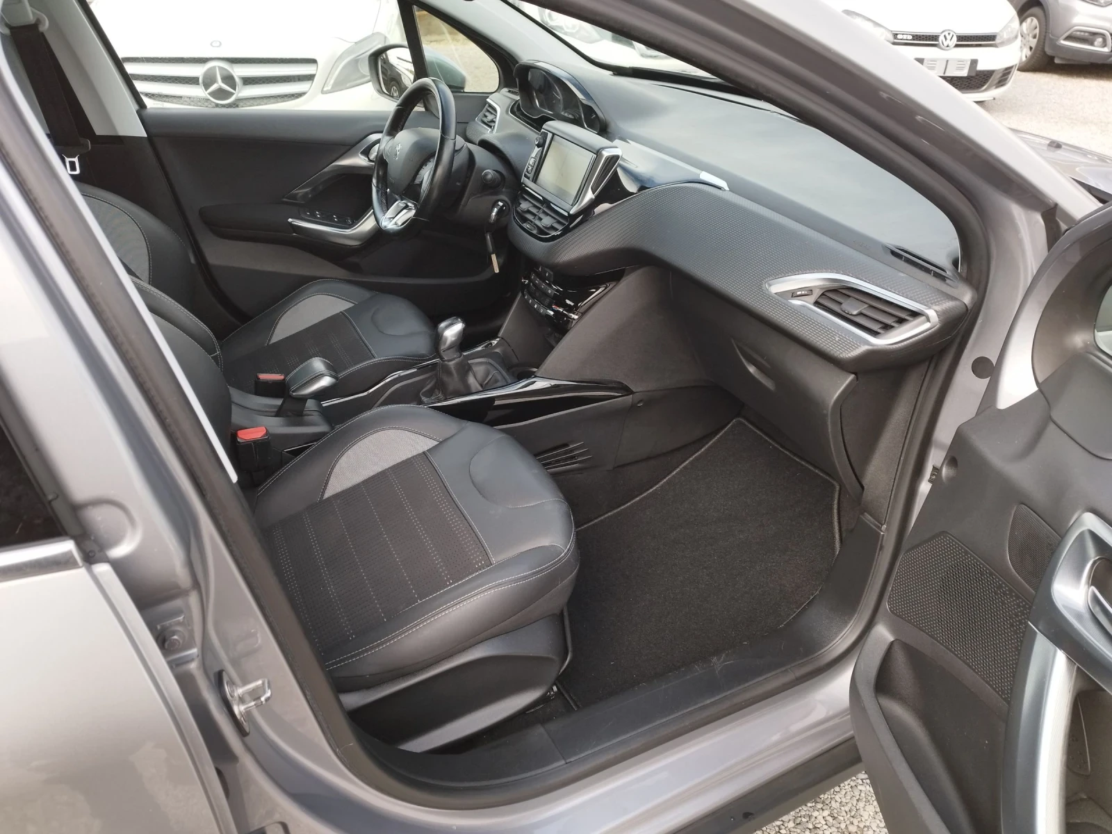 Peugeot 2008 1.6HDI 100. | Mobile.bg   13