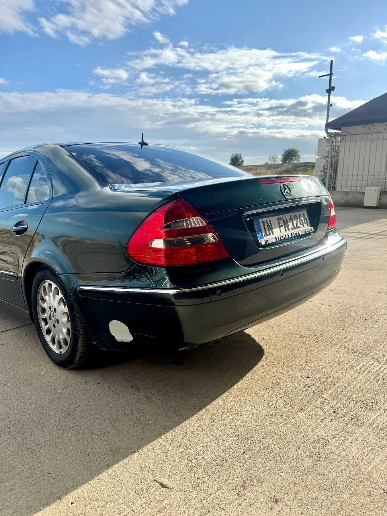 Mercedes-Benz E 320 Elegance - изображение 6