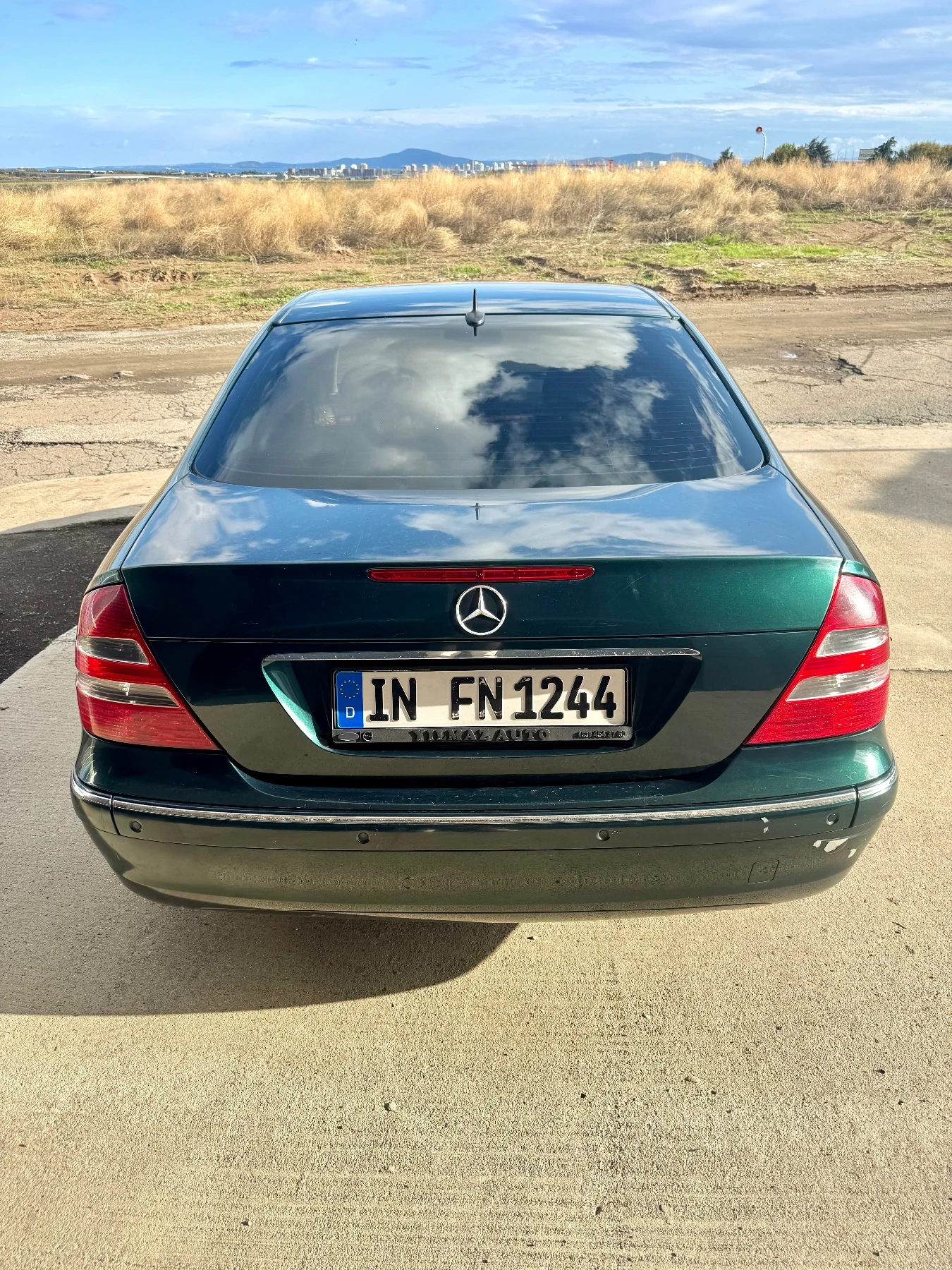 Mercedes-Benz E 320 Elegance - изображение 5