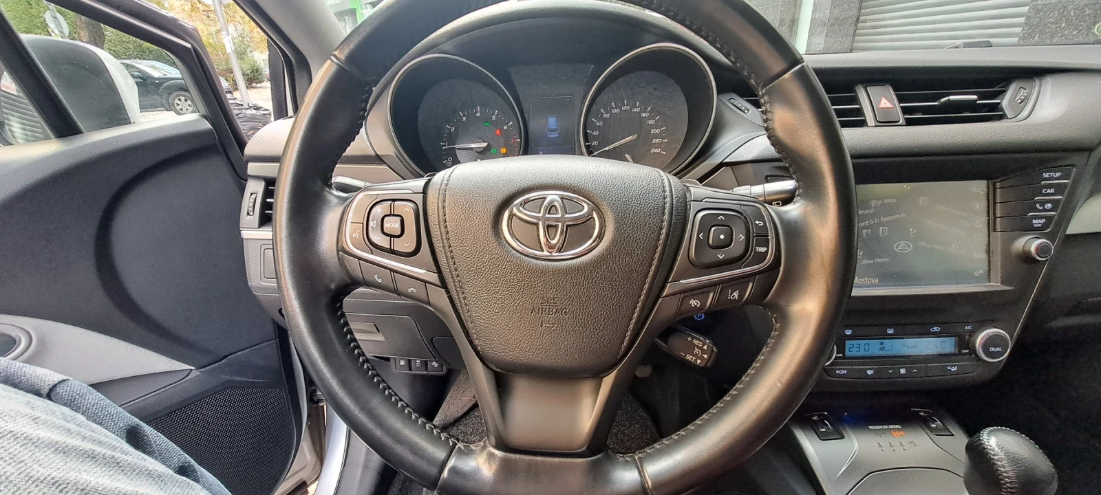 Toyota Avensis 1.8, 147hp, VVTI, CAMERA | Mobile.bg   6