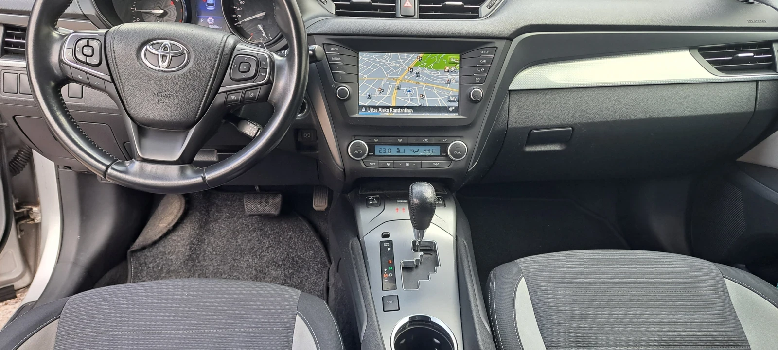 Toyota Avensis 1.8, 147hp, VVTI, CAMERA | Mobile.bg   11