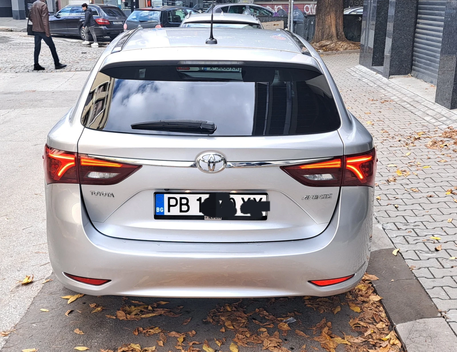 Toyota Avensis 1.8, 147hp, VVTI, CAMERA | Mobile.bg   4