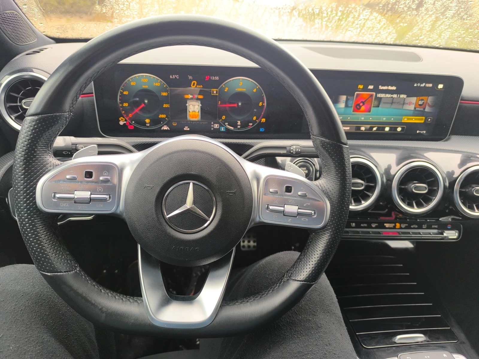 Mercedes-Benz A 180 Amg pack , снимка 12 - Автомобили и джипове - 53470320