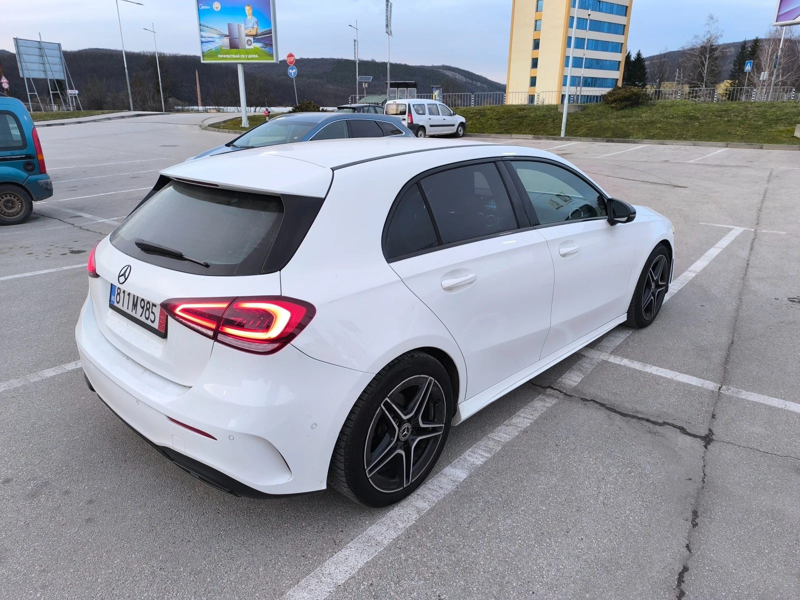 Mercedes-Benz A 180 Amg pack , снимка 4 - Автомобили и джипове - 53470320
