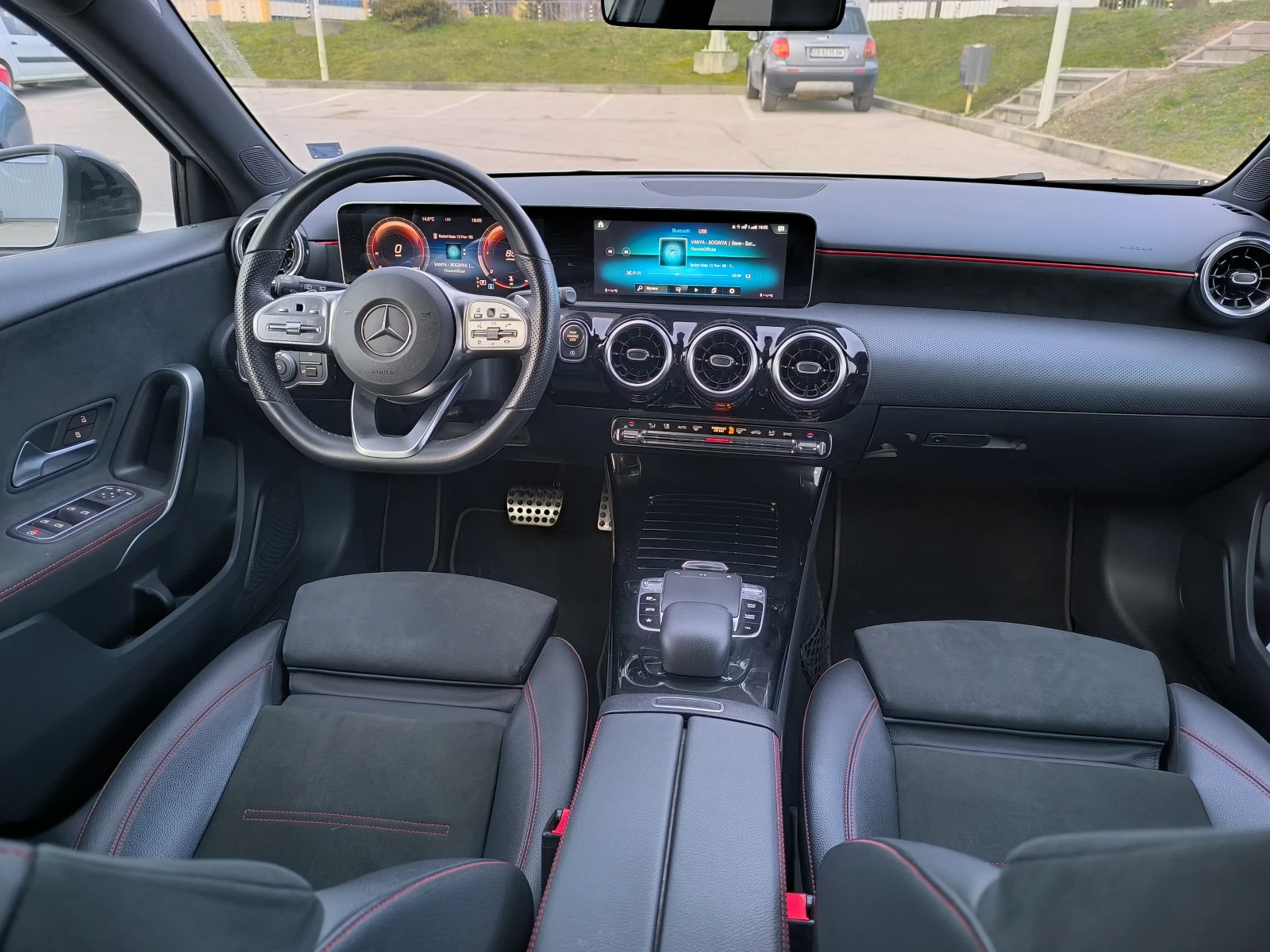 Mercedes-Benz A 180 Amg pack , снимка 6 - Автомобили и джипове - 53470320