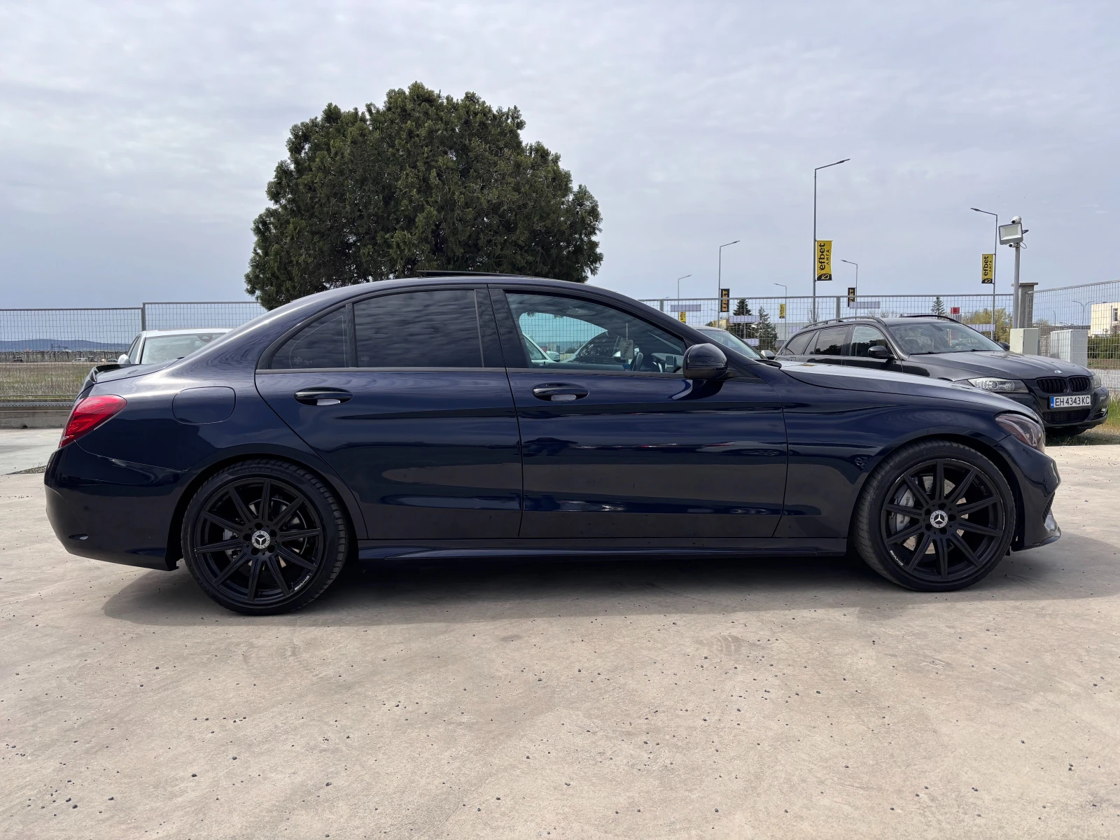 Mercedes-Benz C 400 4MATIC, снимка 5 - Автомобили и джипове - 54225045