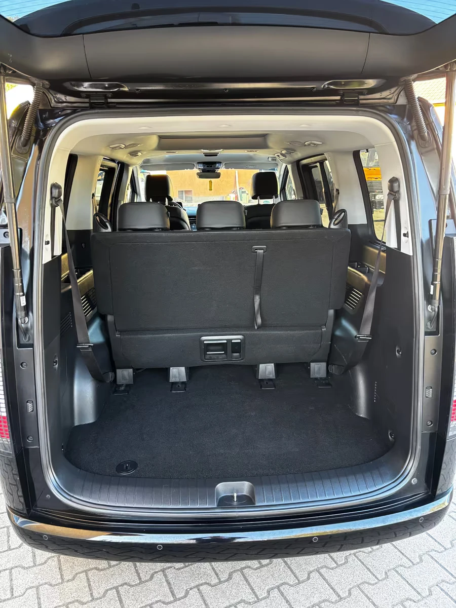 Hyundai Staria STARIA/2.2 PRIME/177HP/4X4/8МЕСТЕН/360/NAVI/245h, снимка 12 - Автомобили и джипове - 54753248