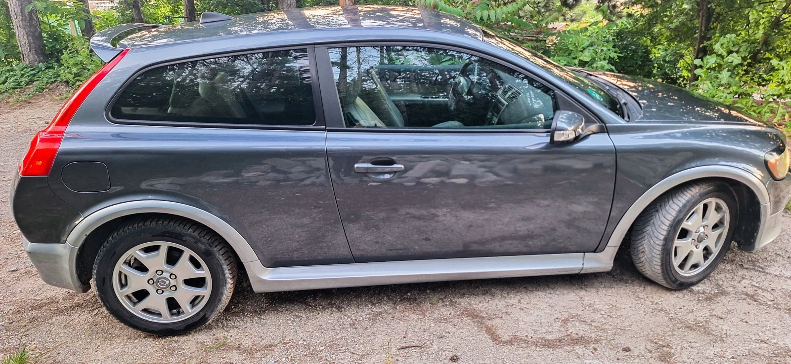 Volvo C30 R-Design 1.8i, снимка 3 - Автомобили и джипове - 54974388