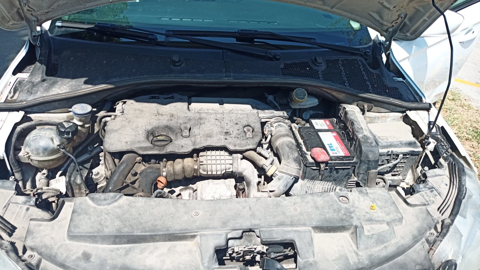 Peugeot 301 Allure 1.6 HDi 92к.с., снимка 7 - Автомобили и джипове - 55602723