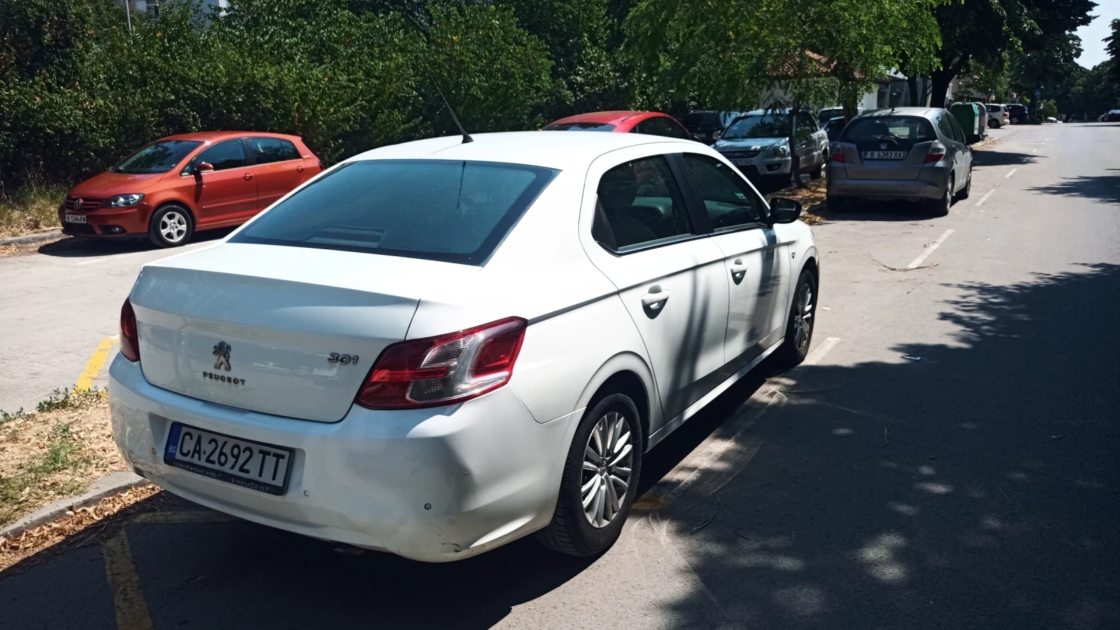 Peugeot 301 Allure 1.6 HDi 92к.с., снимка 6 - Автомобили и джипове - 55602723