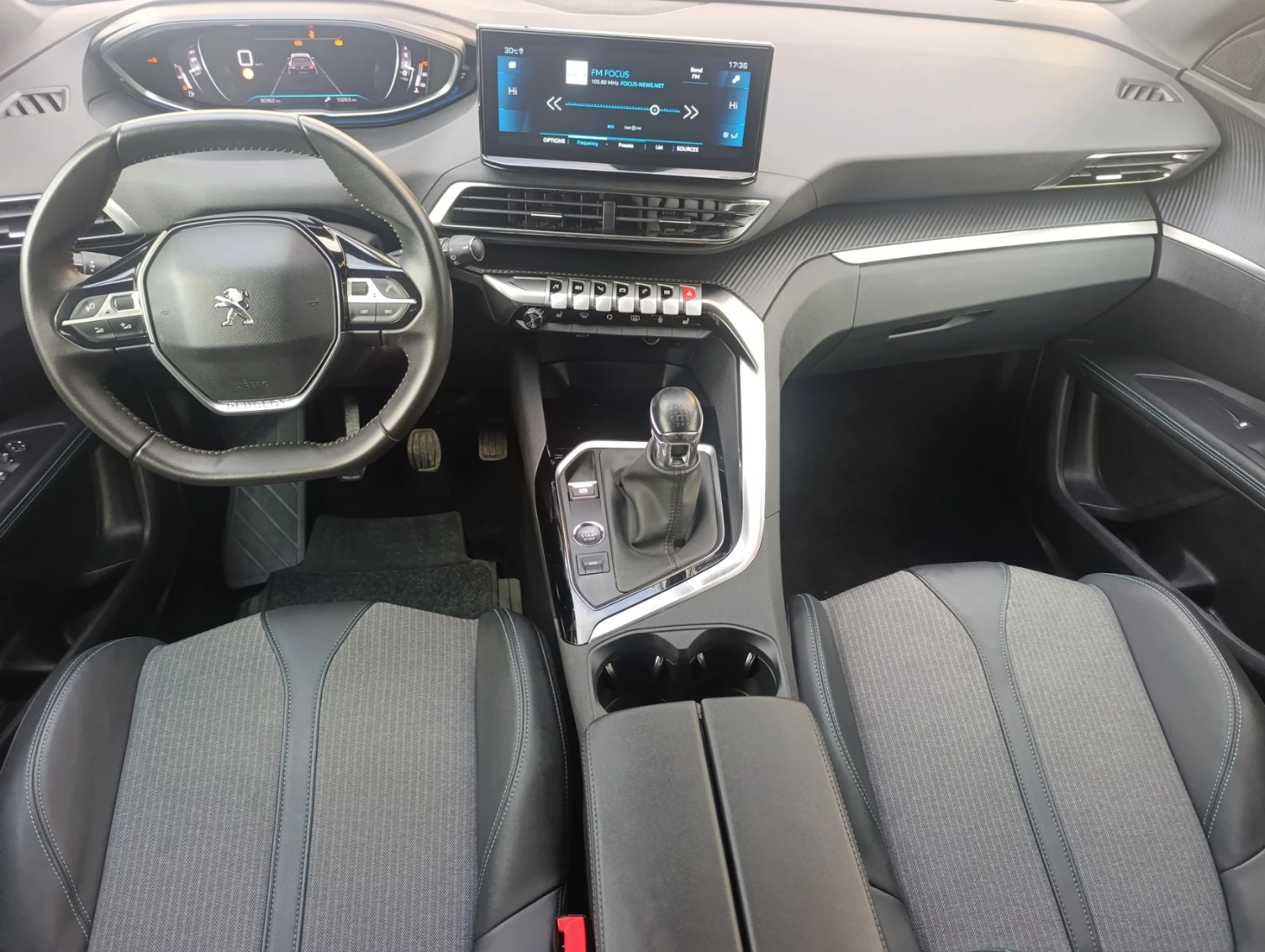 Peugeot 5008 1.2 ALLURE ЛИЗИНГ!!!, снимка 9 - Автомобили и джипове - 55613633
