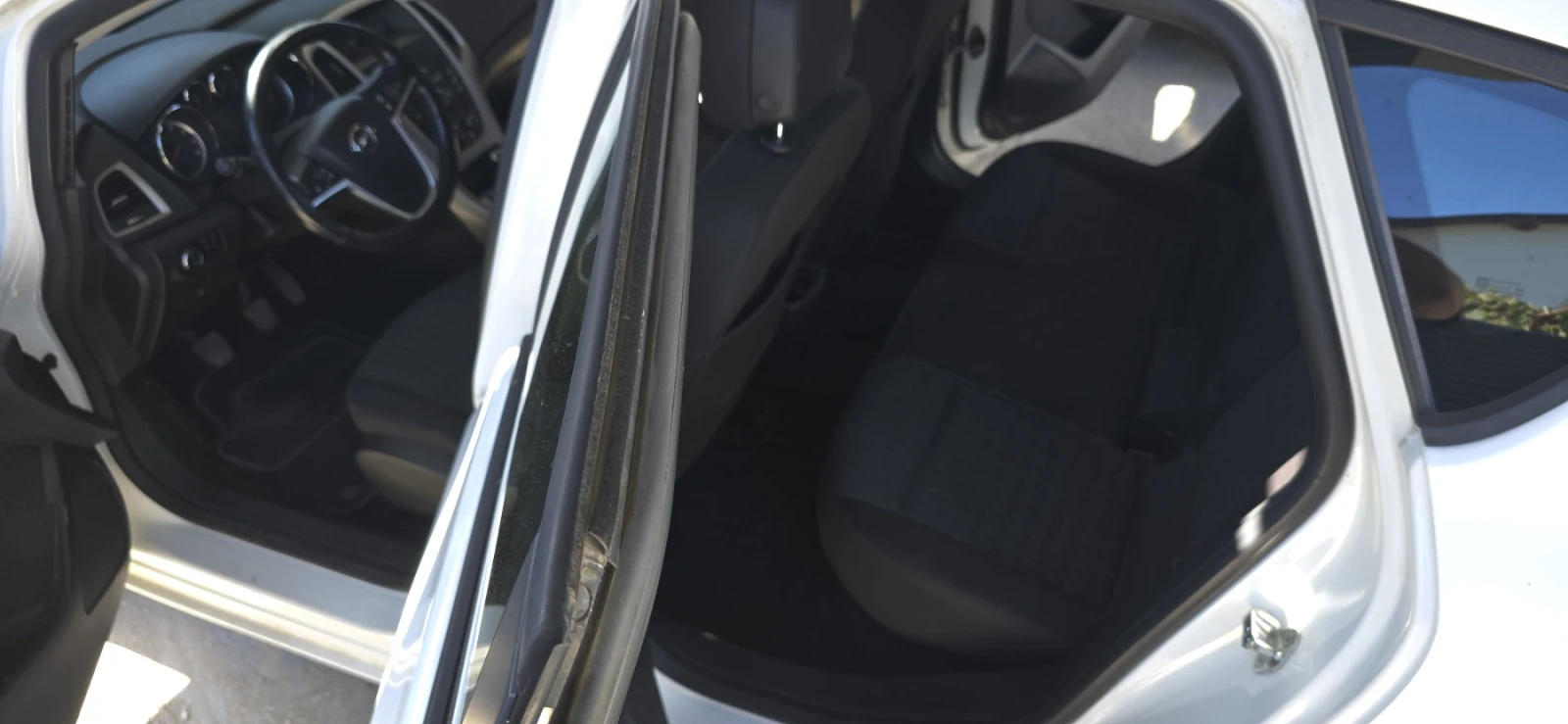 Opel Astra, снимка 10 - Автомобили и джипове - 55954484