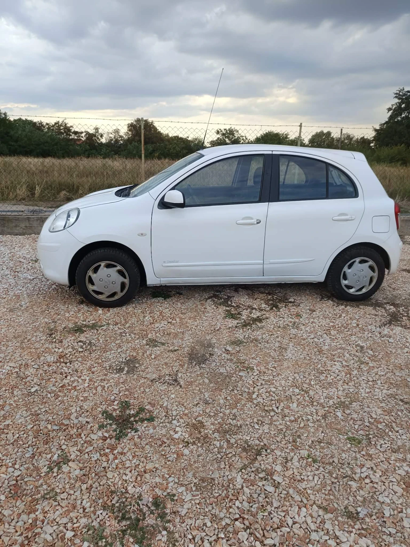Nissan Micra, снимка 3 - Автомобили и джипове - 56012717