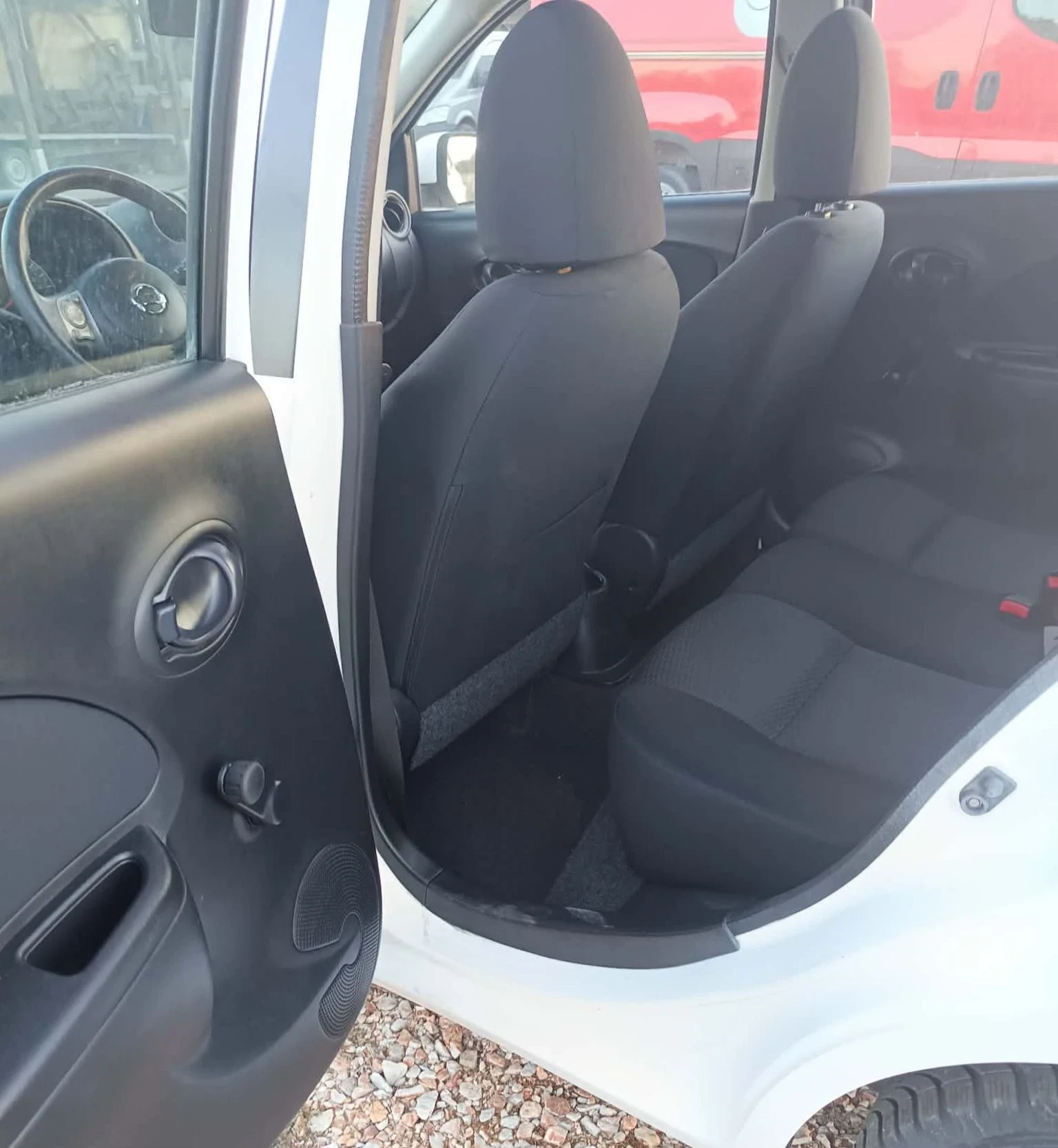 Nissan Micra, снимка 9 - Автомобили и джипове - 56012717