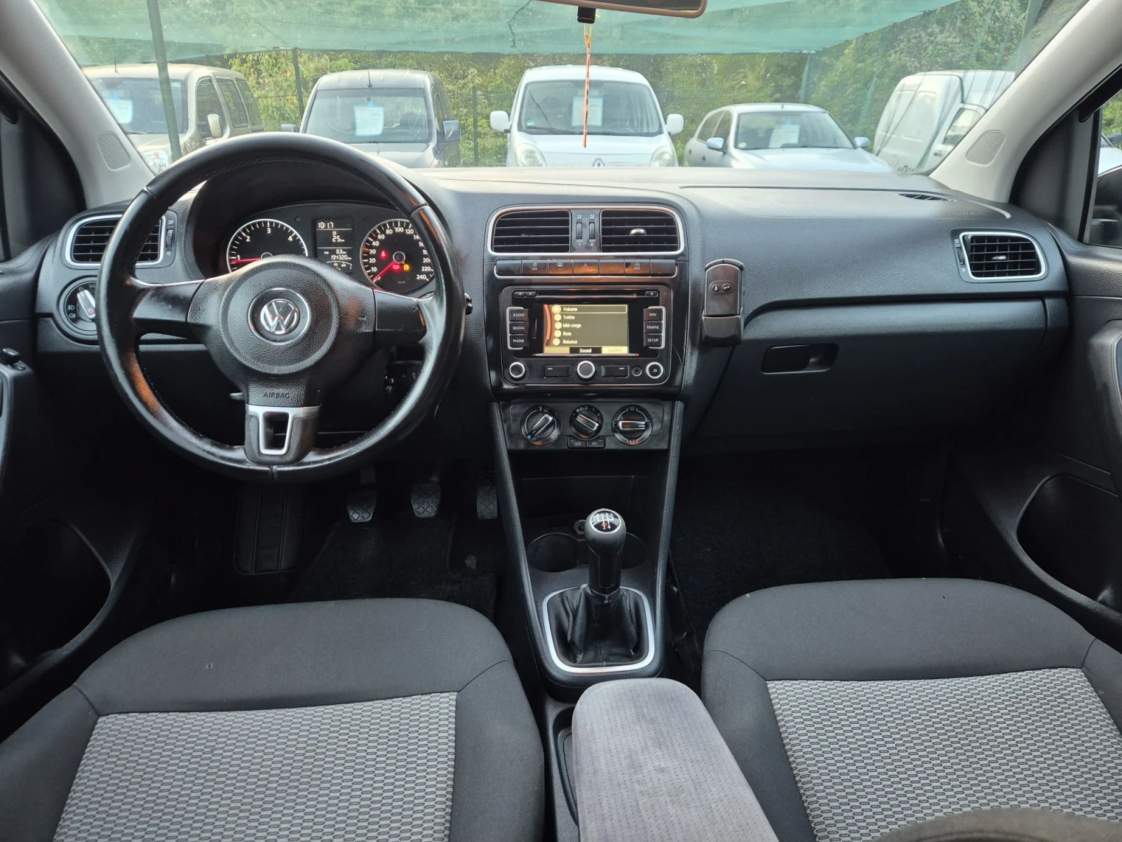 VW Polo 1.2 TDI EURO 5, снимка 10 - Автомобили и джипове - 56154866
