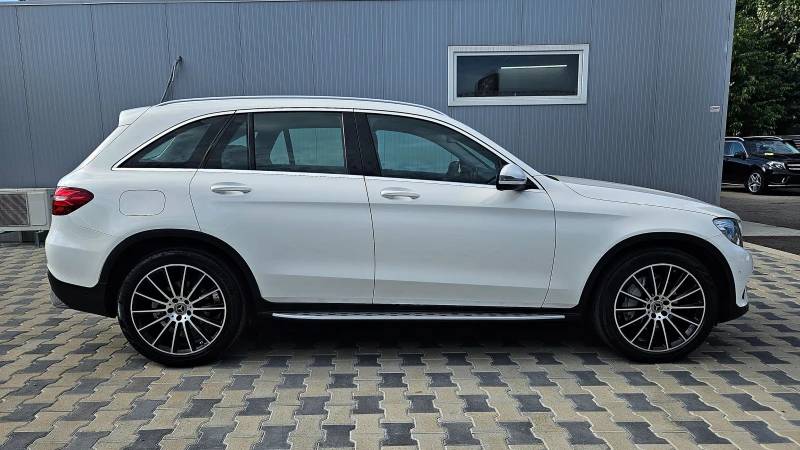 Mercedes-Benz GLC 220 ! AMG/9G/4MATIC/LED/GERMANY/PARK ASSYST/LIZI, снимка 4 - Автомобили и джипове - 46857864