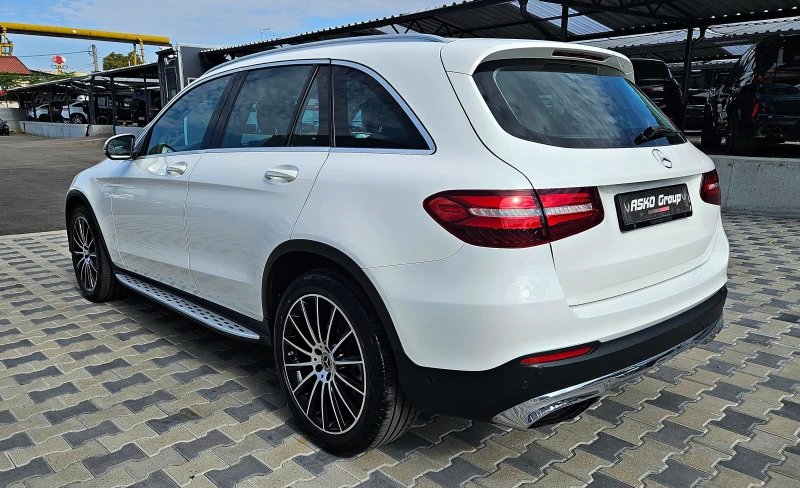 Mercedes-Benz GLC 220 ! AMG/9G/4MATIC/LED/GERMANY/PARK ASSYST/LIZI, снимка 7 - Автомобили и джипове - 46857864