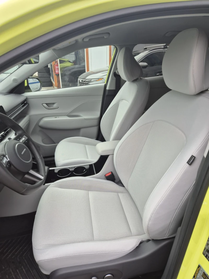 Hyundai Kona, снимка 11 - Автомобили и джипове - 52297900