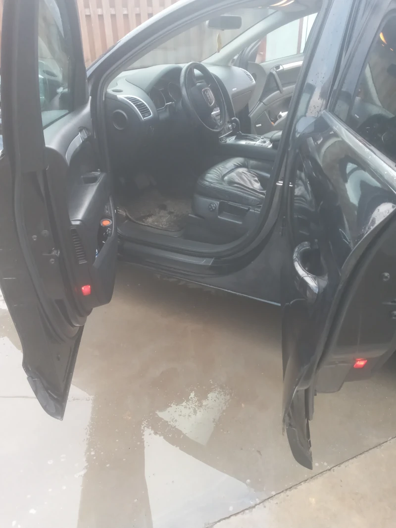 Audi Q7, снимка 5 - Автомобили и джипове - 52697960