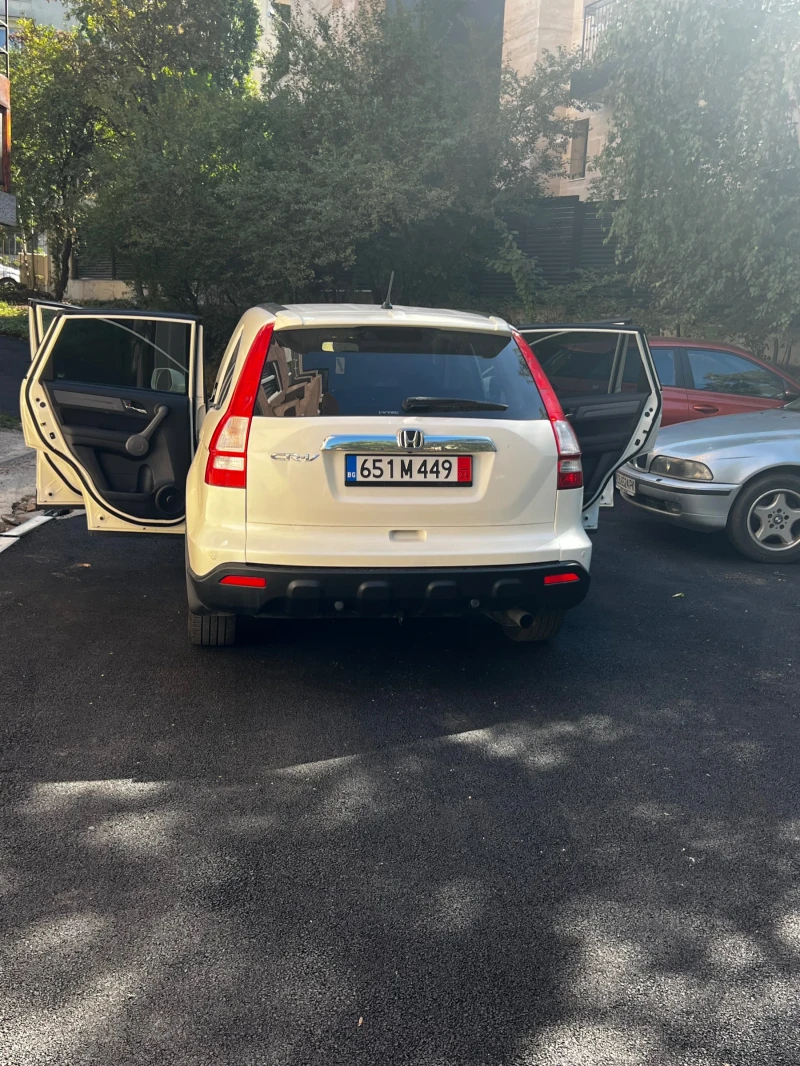 Honda Cr-v ДИСТРОНИК, КОЖА, НАВИ, ПАНОРАМА, КАМЕРА, EXECUTIVE, снимка 2 - Автомобили и джипове - 53203532