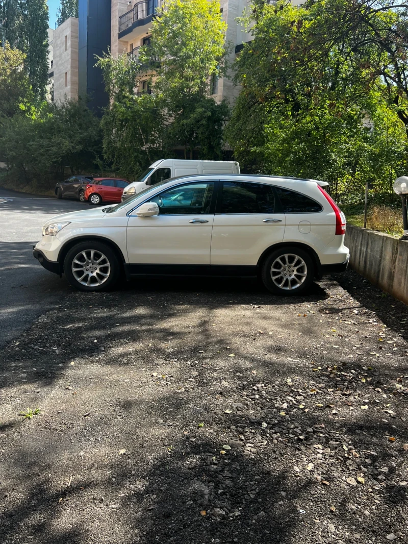 Honda Cr-v ДИСТРОНИК, КОЖА, НАВИ, ПАНОРАМА, КАМЕРА, EXECUTIVE, снимка 3 - Автомобили и джипове - 53203532