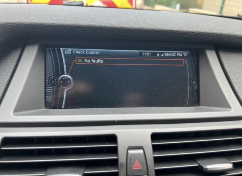 BMW X6 35i , снимка 10 - Автомобили и джипове - 53258392