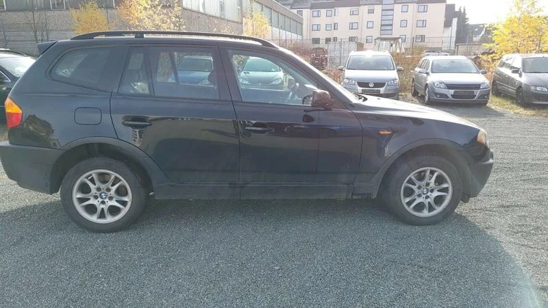 BMW X3 2.0 D    САМО НА ЧАСТИ , снимка 4 - Автомобили и джипове - 49101616