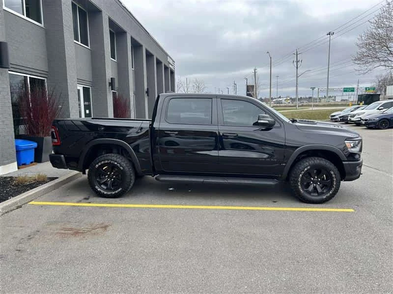 Dodge RAM 1500 * Rebel * 2 КЛЮЧА* PANO* KEYLESS* ПОДГРЕВ* , снимка 3 - Автомобили и джипове - 54143530