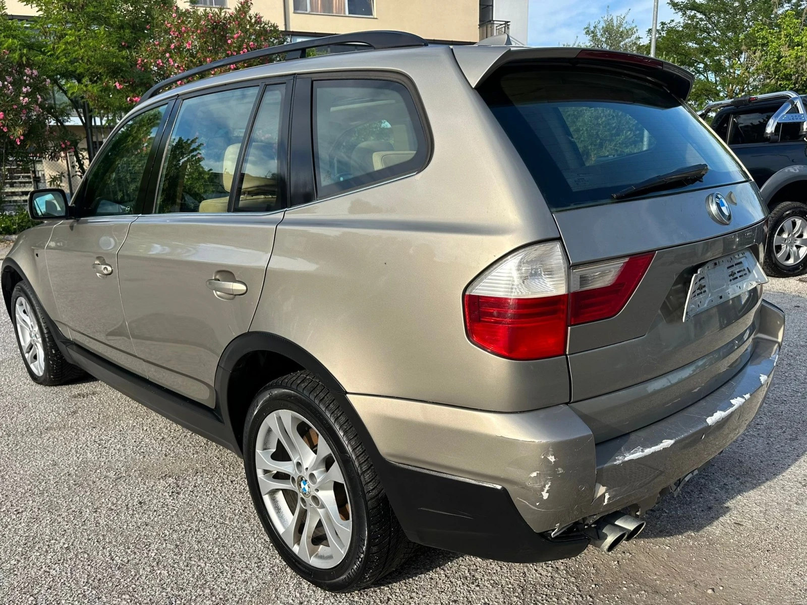 BMW X3 3.0D тип 306D3 - изображение 3