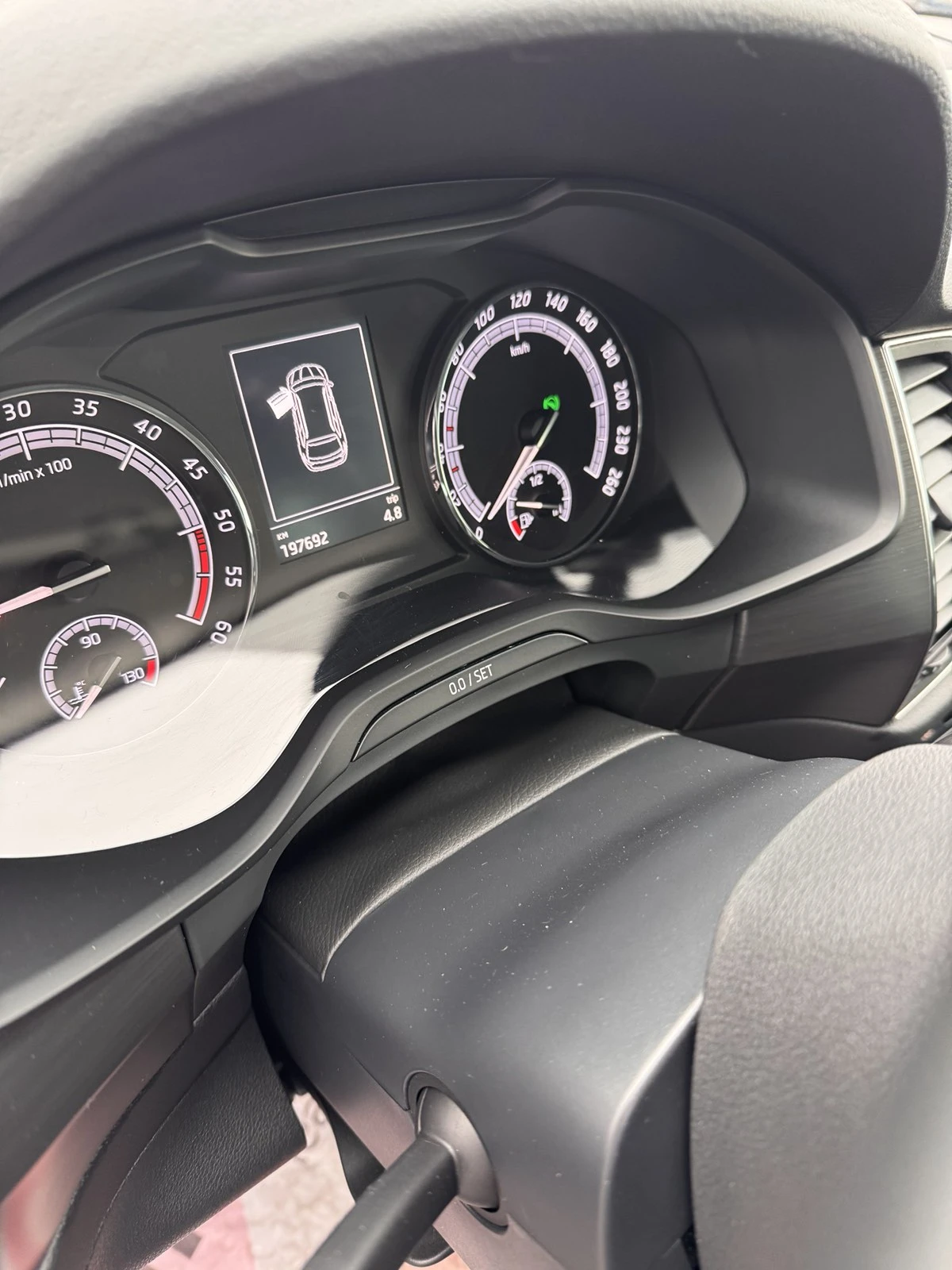 Skoda Kodiaq 2.0 TDI, снимка 10 - Автомобили и джипове - 55128508