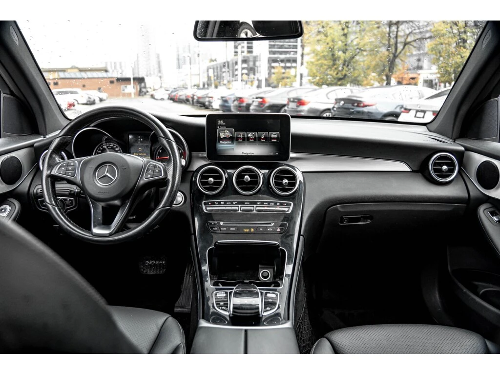 Mercedes-Benz GLC 300  - изображение 6