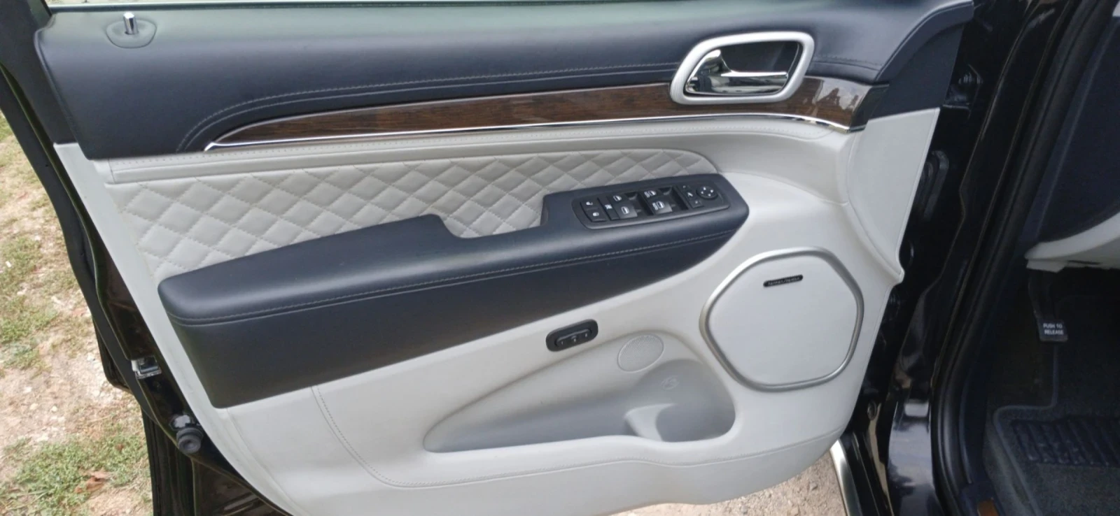 Jeep Grand cherokee SUMMIT, TV+ DVD, подгрев и обдухване - изображение 9