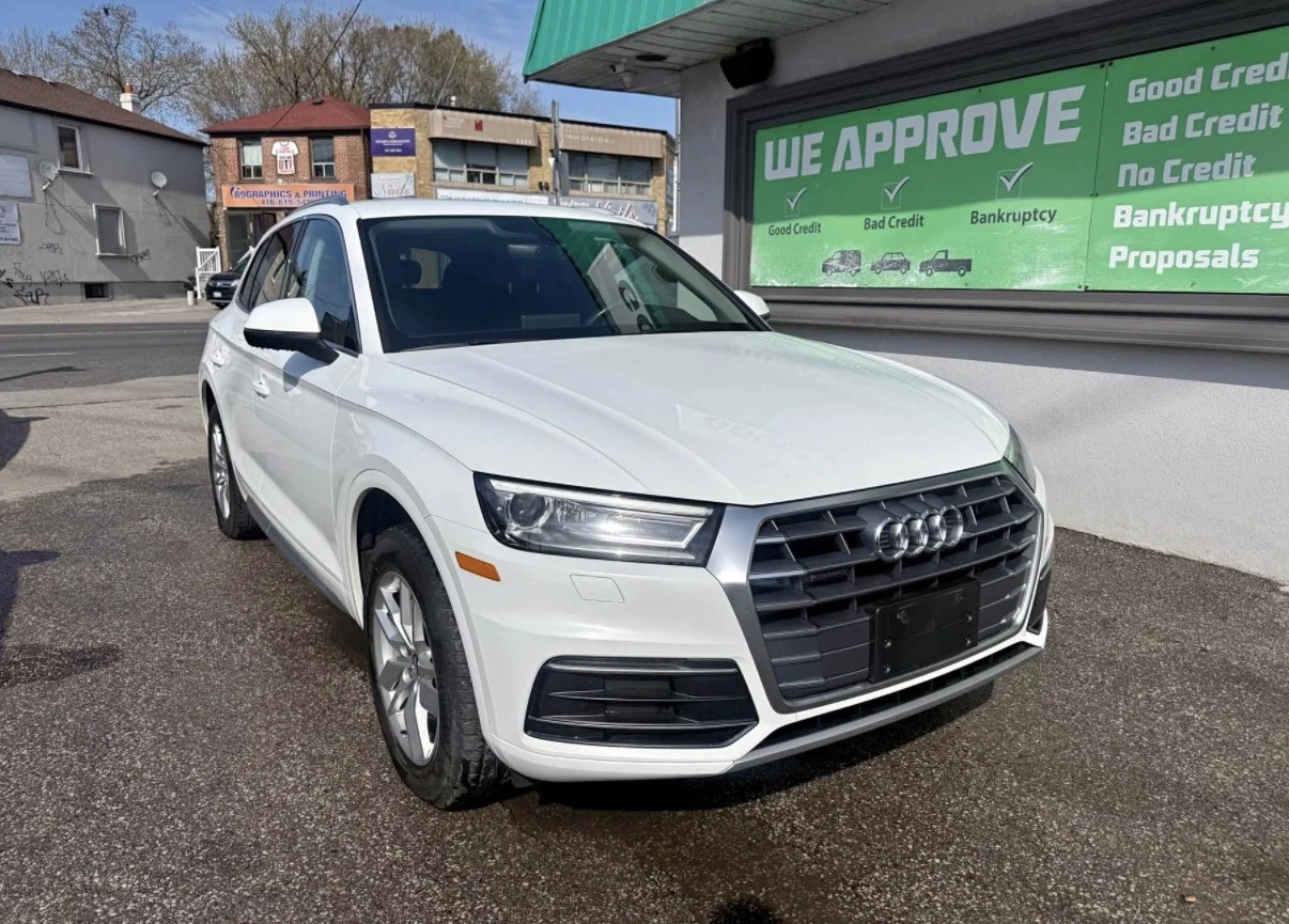 Audi Q5 2.0TFSI / ПАНОРАМА / ЧЕРЕН САЛОН / CARFAX /, снимка 3 - Автомобили и джипове - 54503865