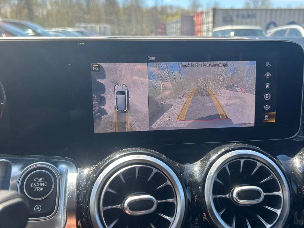 Mercedes-Benz GLB 250 * CARFAX* DISTRONIC * PANO  | Mobile.bg � ����������� 12