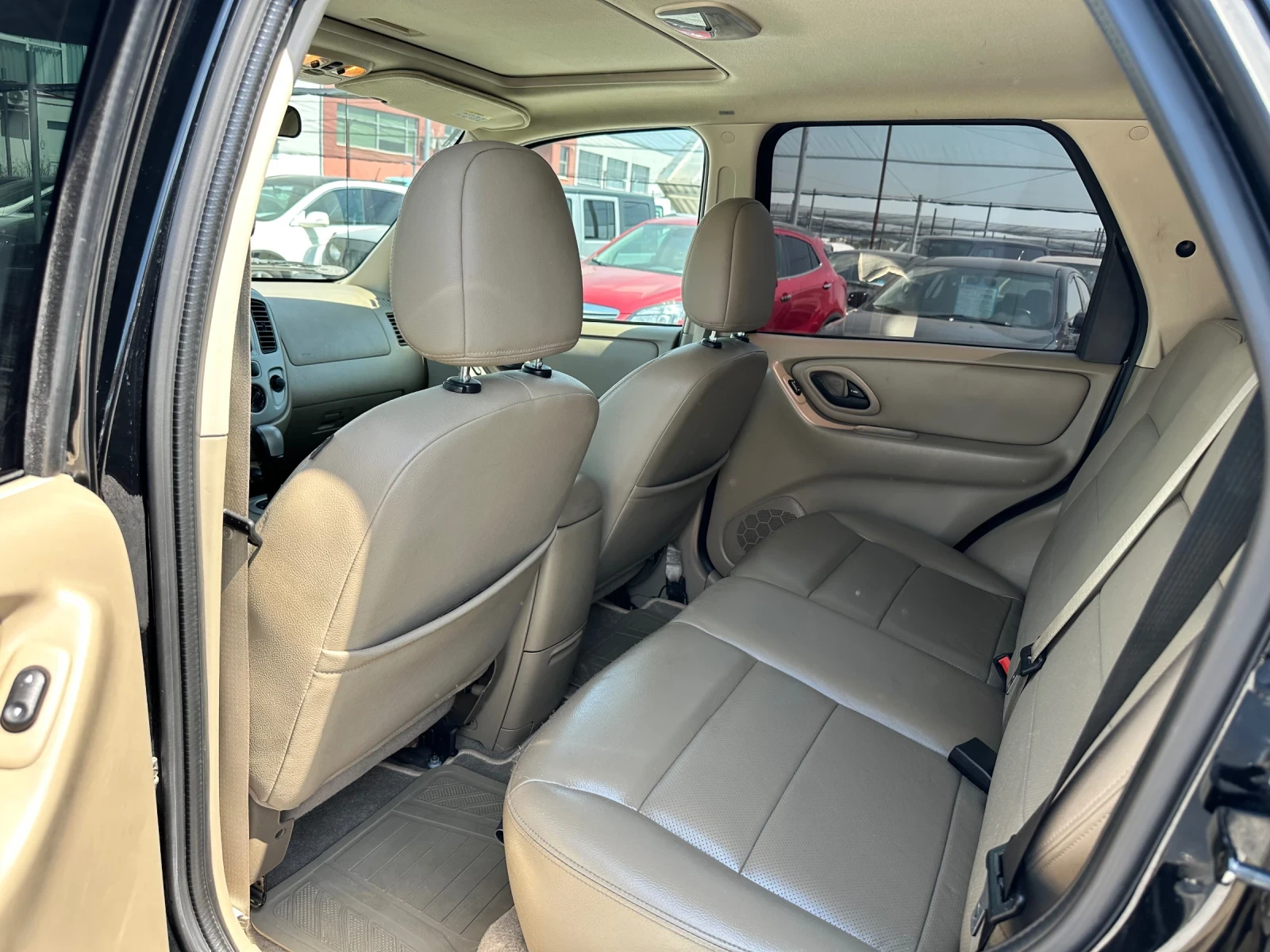 Ford Maverick 3.0 i XLT 4x4, снимка 11 - Автомобили и джипове - 55102077