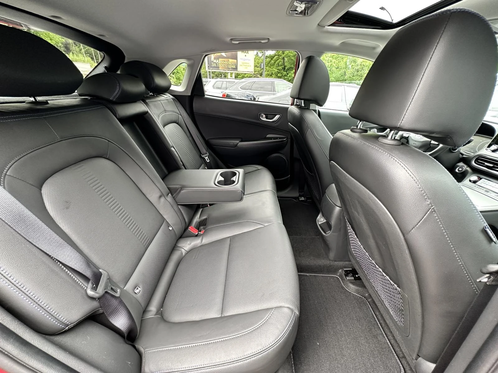 Hyundai Kona PREMIUM/NAVI/LED/HUD/, снимка 17 - Автомобили и джипове - 55134640