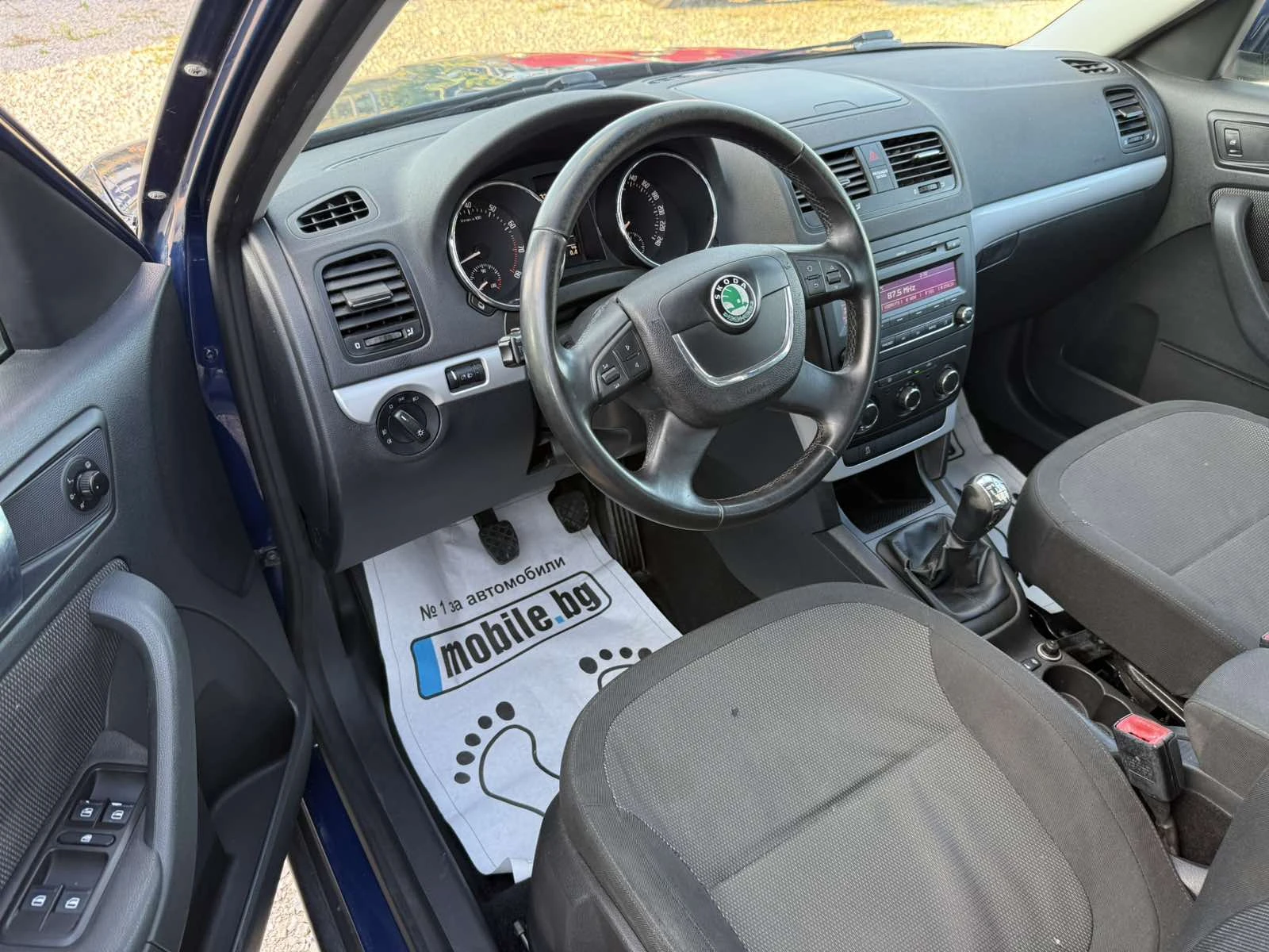 Skoda Yeti 1.2TSi 105kc, снимка 13 - Автомобили и джипове - 55463716