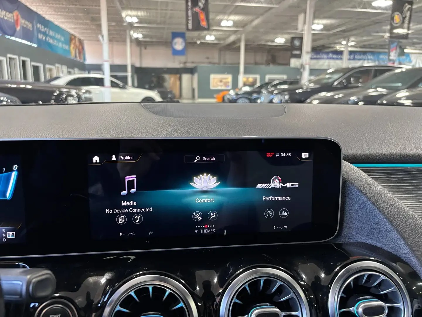 Mercedes-Benz GLA 35 AMG ЦЕНА ДО БЪЛГАРИЯ АВТОКРЕДИТ, снимка 11 - Автомобили и джипове - 55728904